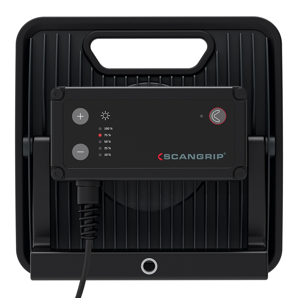 NOVA 4 K - Мощный прожектор с регулировкой светового потока