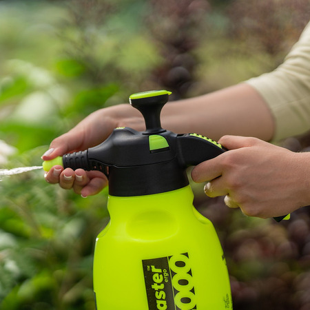 Ручной садовый помповый опрыскиватель Master ergo 2000, Marolex