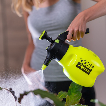 Ручной садовый помповый опрыскиватель Master ergo 1500, Marolex