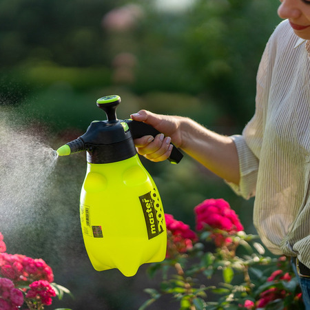 Ручной садовый помповый опрыскиватель Master ergo 2000, Marolex