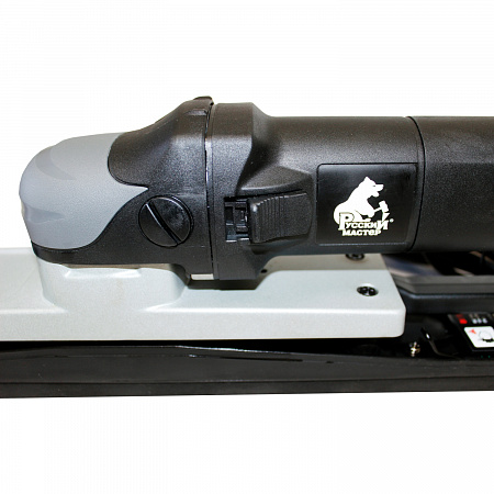 Машинка шлифовальная орбитальная электрическим. с БП 220В Ø=150мм, ход 2,5мм, 15отв  РУССКИЙ МАСТЕР