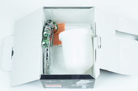 Краскопульт 1,4мм низкое давление (Пластиковый кейс) SuperNova LS-400-ETS14-S1 IWATA