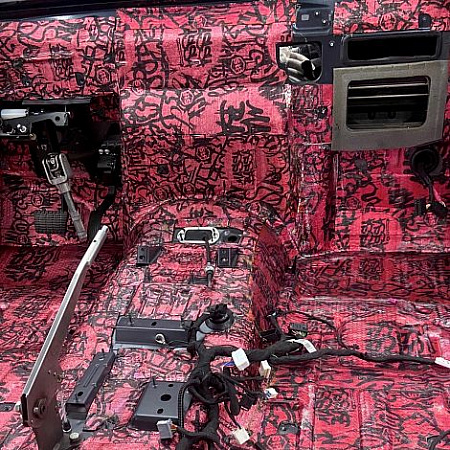 Вибродемпфирующий материал Massa Bassa (0,75х0,47, гофроящик + пленка)