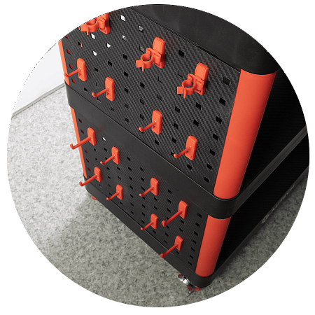 Пластиковый стол тележка на колесиках с одной боковой стенкой и двумя ведрами. Место полировщика Au-2109